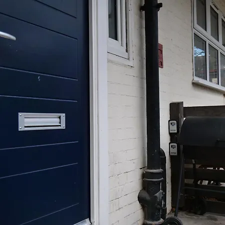 Central Ground Floor Flat Free Parking London Exterior photo