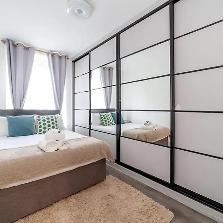 Central Ground Floor Flat Free Parking London Exterior photo